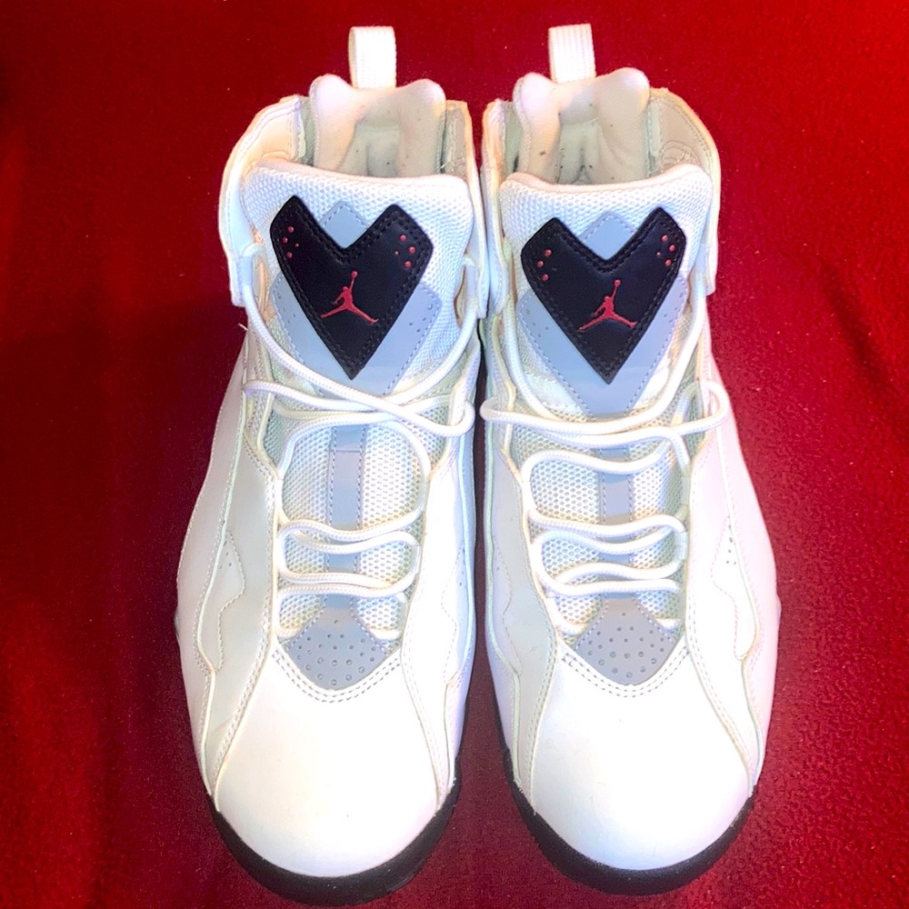Men 10.5 AIR JORDAN TRUE FLIGHT